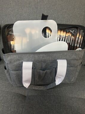 Gray Artist Brush Tote with Palette and 26 Piece Professional Brush Set
